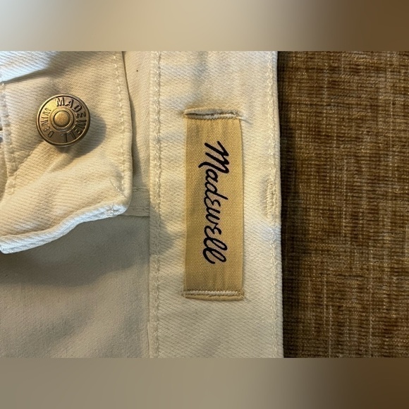 Madewell white The Perfect vintage jeans frayed Hem in size 27. - Picture 10 of 10